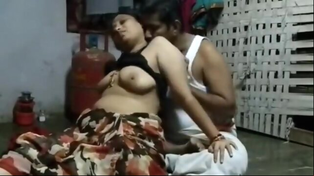 Indian handjob porn hardcore
